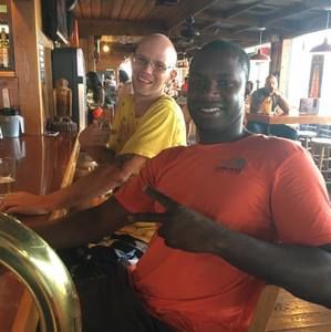 Meet your Posher, Larry